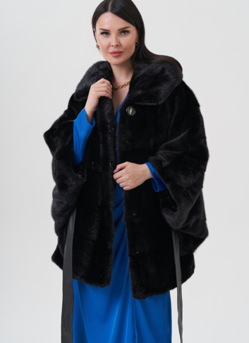 Шуба из норки с капюшоном 