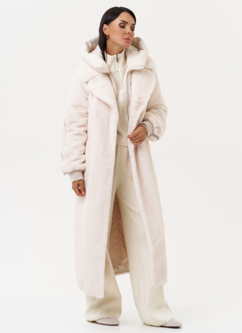 Женская шуба со съёмным капюшоном