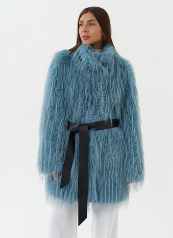 Женская шуба под эко страуса