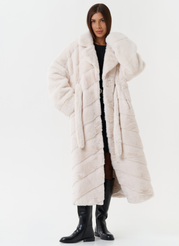 Шуба из эко меха с поясом