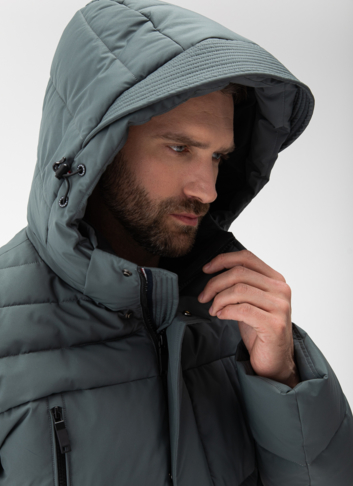 Мужской пуховик с капюшоном 