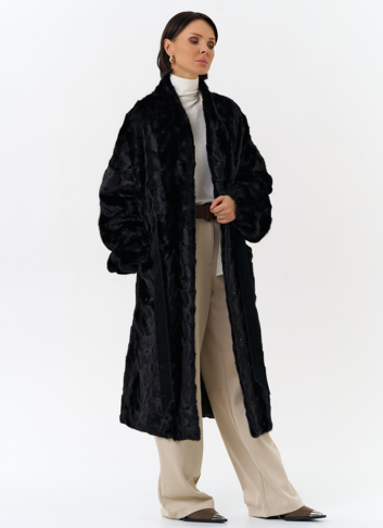 Шуба из меха норки с поясом