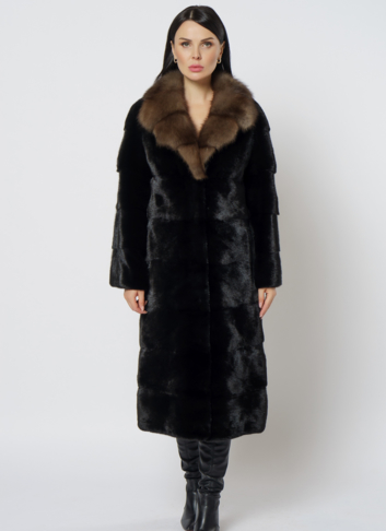 Шуба из норки с английским воротником