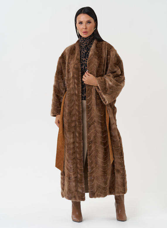 Шуба оверсайз из меха норки