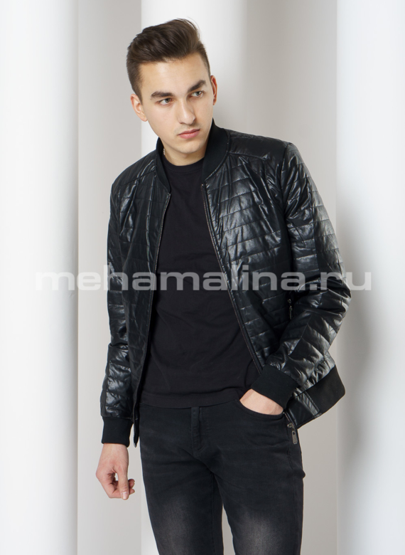 Куртка бомбер из эко кожи