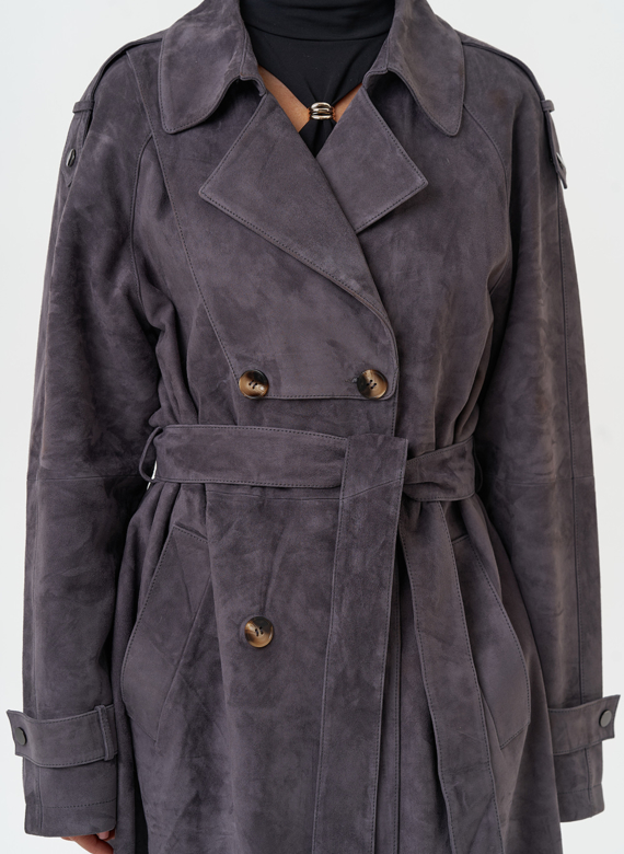 Длинный плащ из натуральной замши