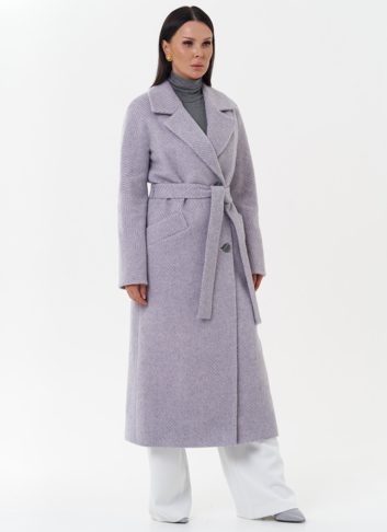 Женское пальто с английским воротником