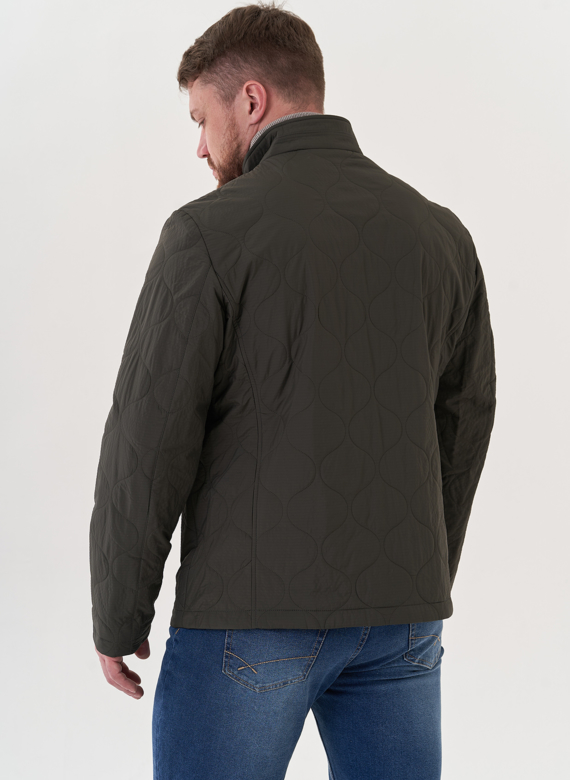 Куртка мужская в цвете хаки