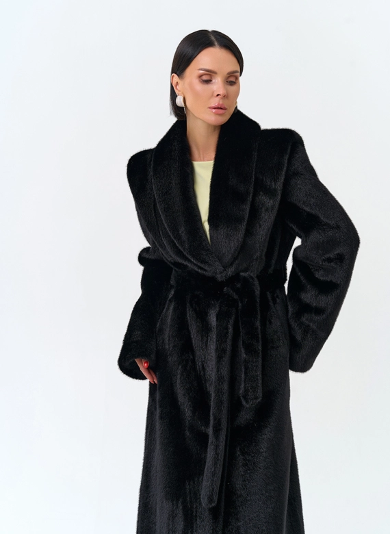 Женская шуба из эко меха фото