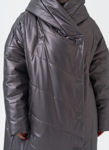 Пуховик из эко кожи с капюшоном