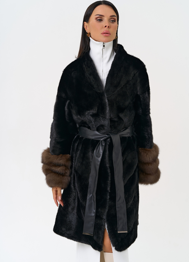 Норковая шуба с манжетами из меха куницы модель № 31200 универмаг малина