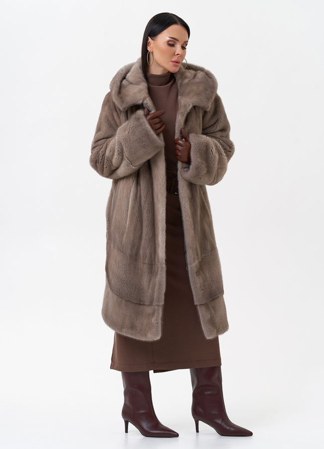 Норковая шуба с капюшоном  модель № 29095 универмаг малина