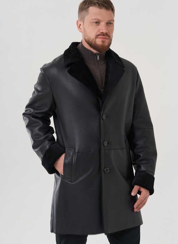 Дубленка мужская черного цвета 