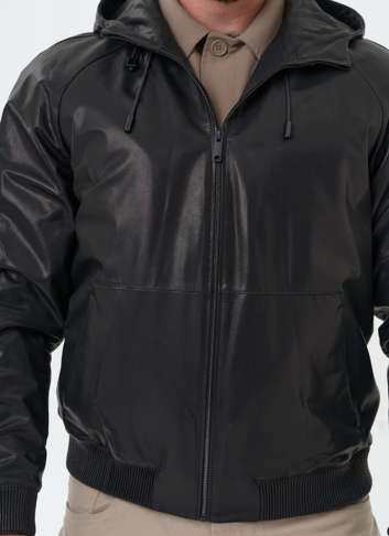 Мужская куртка из натуральной кожи с капюшоном