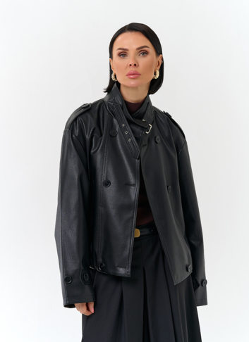 Женская куртка из эко кожи черного цвета