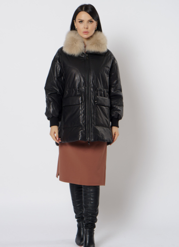 Утепленная кожаная куртка с песцом