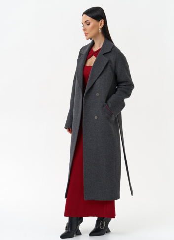 Длинное женское пальто с английским воротником