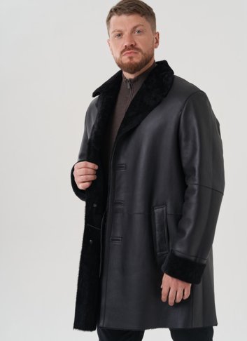 Дубленка мужская черного цвета 