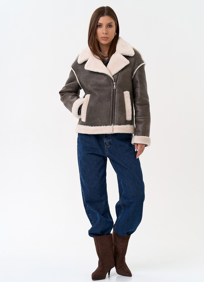 Женская короткая дубленка из эко замши модель № 31316 универмаг малина