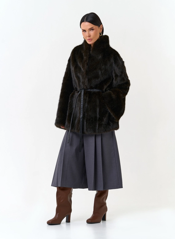 Женская шуба из эко меха фото