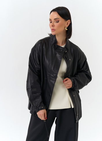 Женская куртка из натуральной кожи 