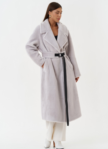 Пальто из шерсти с поясом