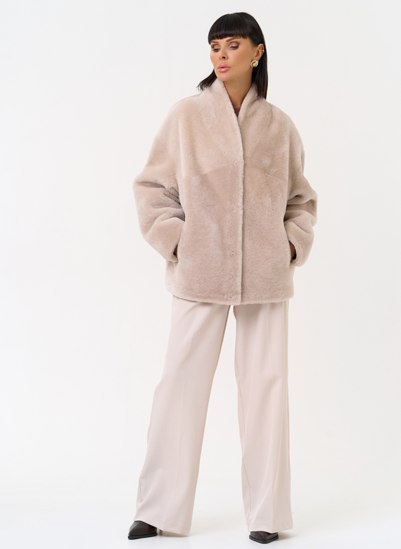 Светлая натуральная дубленка