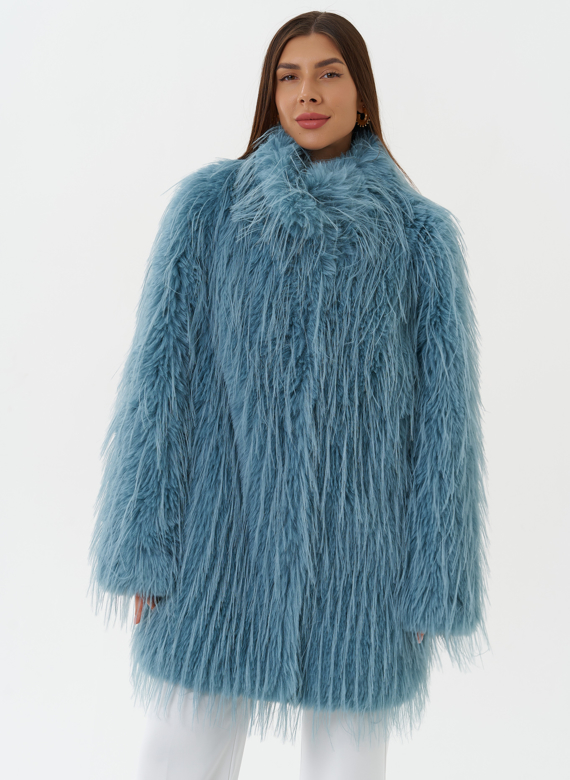 Женская шуба под эко страуса