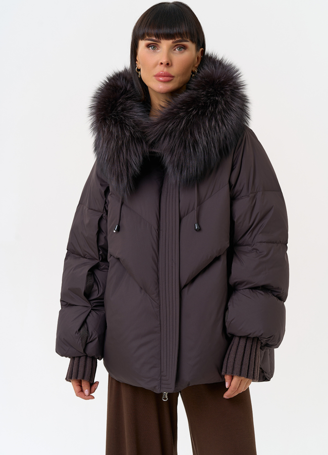 Женский пуховик с капюшоном из меха чернобурки модель № 31536 в кредит