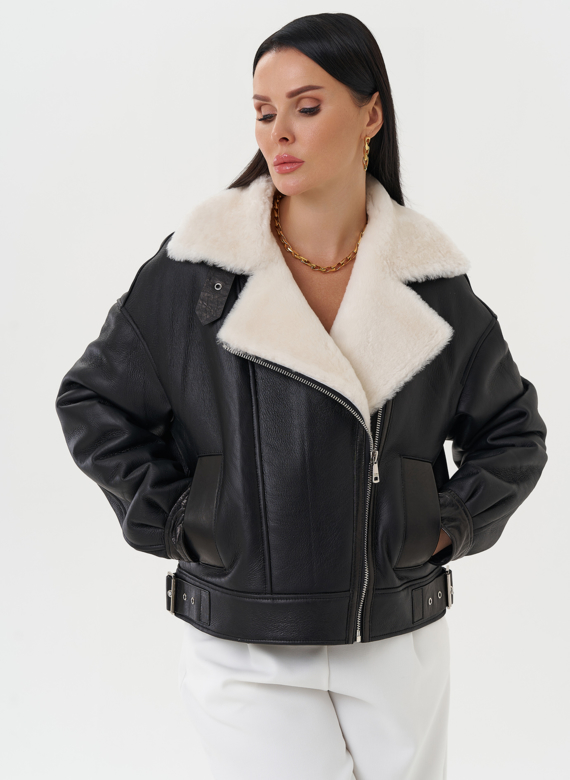 Натуральная дубленка черного цвета