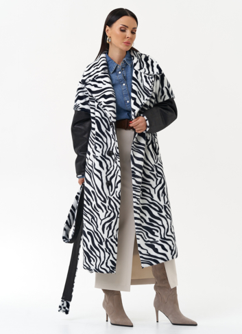 Двухстороннее пальто из эко замши с английским воротником