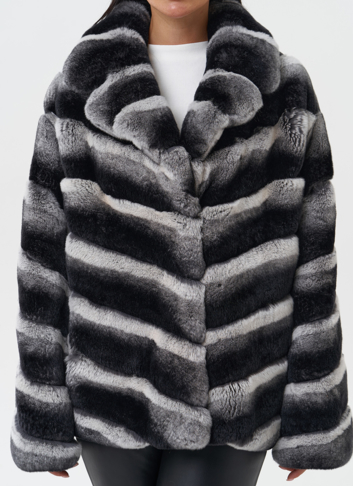 Женская шуба из меха кролика