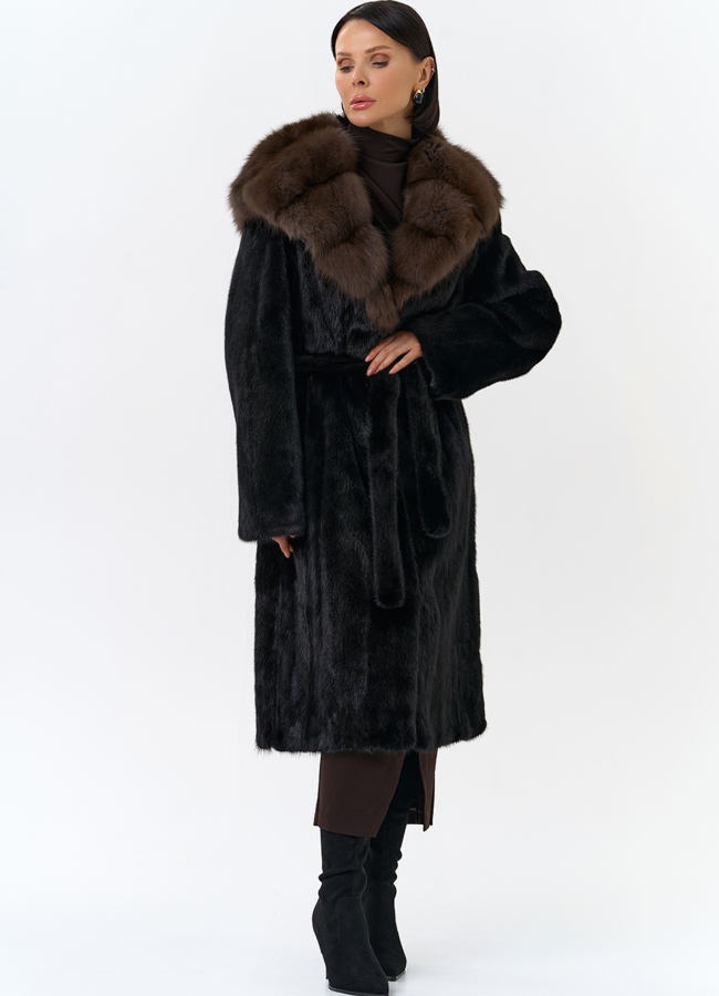 Шуба из норки с капюшоном  модель № 25003 меха малина