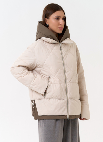 Женская куртка с контрастным капюшоном